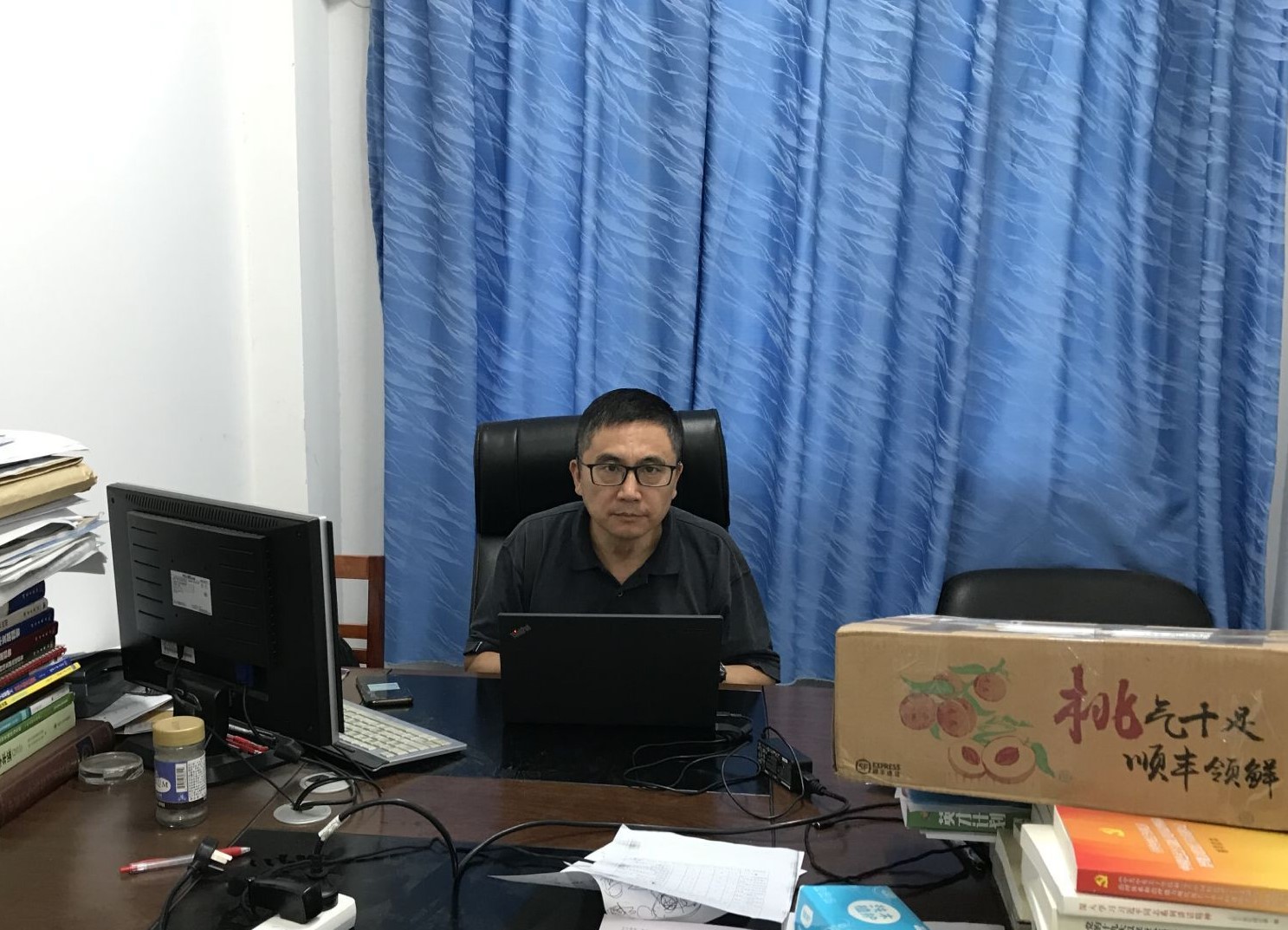 1594123719810436.jpg 德赢winac米兰党委书记龚敏致欢迎词.jpg